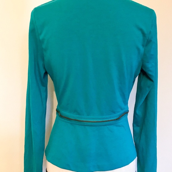 Sold - Picture 3 of 3